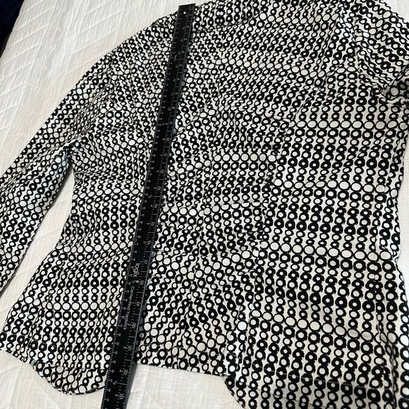CAbi Women's Black and White cropped Unlined blazer Fitted Size 8 - Picture 12 of 12